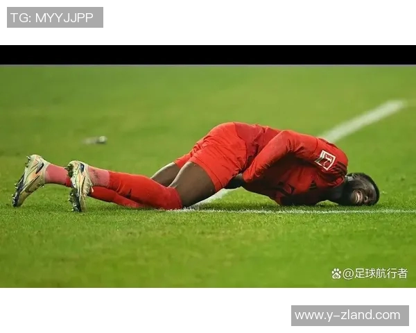 足球明星踢瓶子挑战赛引发热议谁是背后的创意发起者 足球明星踢瓶子挑战赛引发热议谁是背后的创意发起者