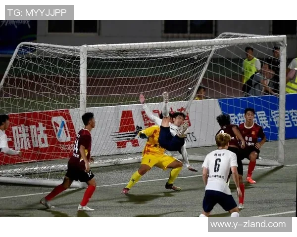 足球明星抓头发瞬间的精彩瞬间与背后的故事揭秘 足球明星抓头发瞬间的精彩瞬间与背后的故事揭秘