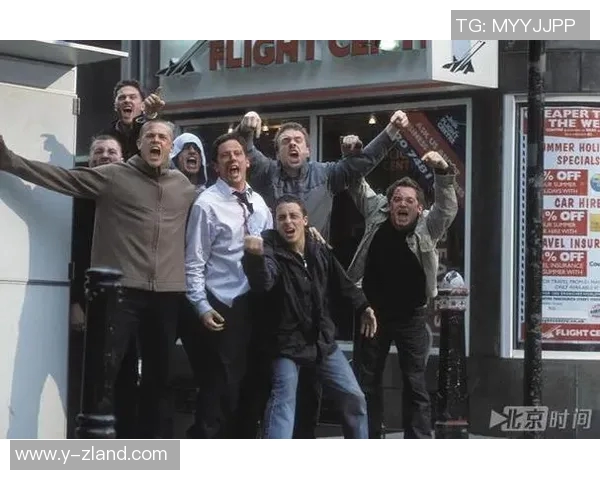 飞机事故牵扯足球明星的背后故事与影响分析